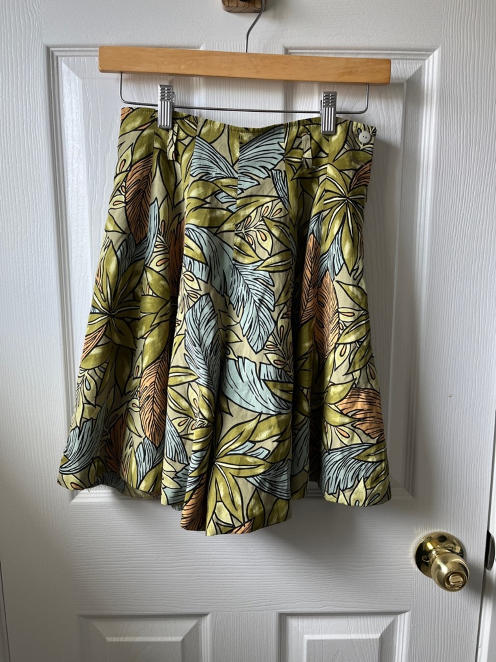 Vintage Made in Japan Tropical Print Flowy Shorts